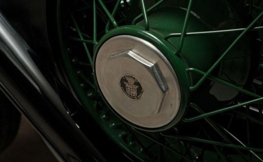  Cadillac Town Sedan V8 Al Capone Car 1928 года  (фото 37 из 54)